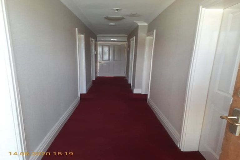 Photo of property in 6-10 Mudges Terrace, Newtown, Wellington, 6021