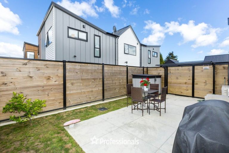 Photo of property in 24 Reakes Crescent, Wallaceville, Upper Hutt, 5018