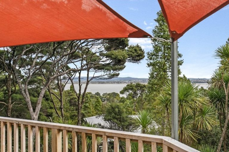 Photo of property in 134h Rangatira Road, Beach Haven, Auckland, 0626