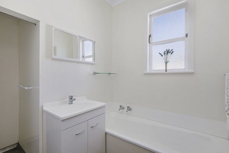 Photo of property in 8 Green Street, Epuni, Lower Hutt, 5011