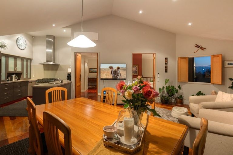 Photo of property in 1 Cape View, Atawhai, Nelson, 7010