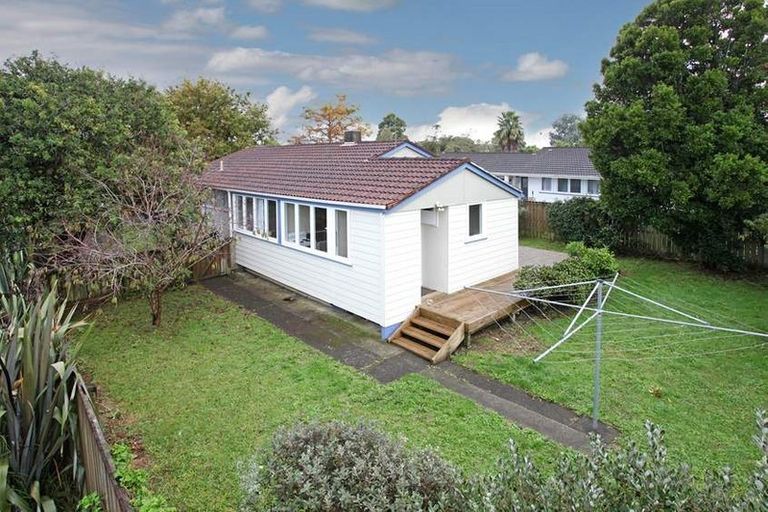 Photo of property in 17 Huia Street, Waiuku, 2123