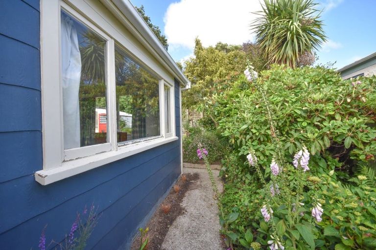 Photo of property in 2 Clearwater Street, Broad Bay, Dunedin, 9014