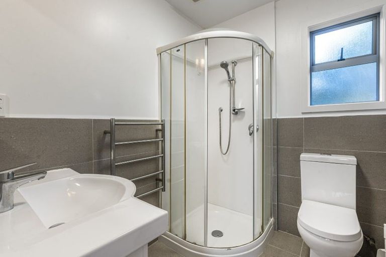 Photo of property in 5/14 Waipa Street, Birkenhead, Auckland, 0626