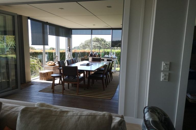 Photo of property in 73 Keanes Road, Maraetai, Howick, 2571