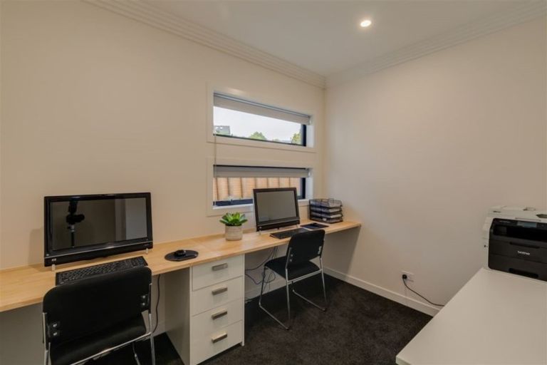 Photo of property in 161 Hackthorne Road, Cashmere, Christchurch, 8022