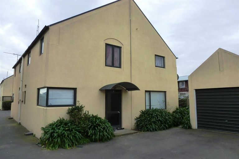 Photo of property in 4/36 Mathesons Road, Phillipstown, Christchurch, 8011