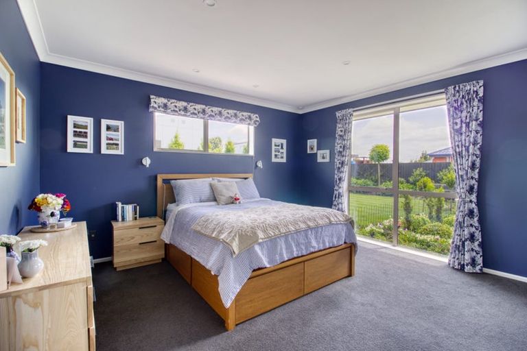 Photo of property in 11 Steane Place, Halswell, Christchurch, 8025