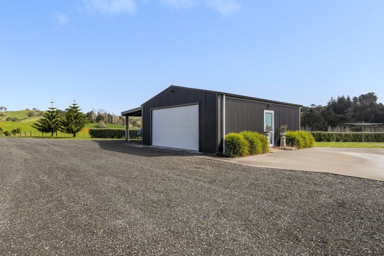 Photo of property in 110 Old Highway, Whakamarama, 3180