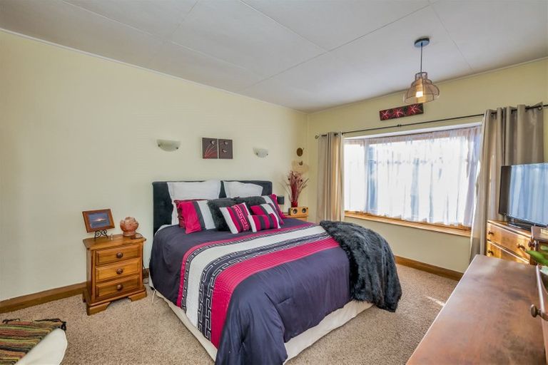 Photo of property in 103 Weraroa Road, Levin, 5510