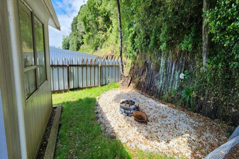 Photo of property in 1/117 Seaview Road, Westown, New Plymouth, 4310