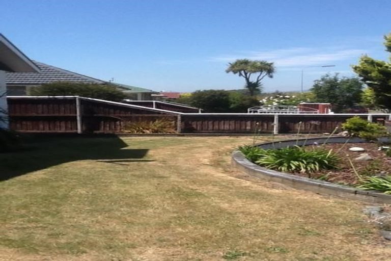 Photo of property in 22 Monowai Crescent, North New Brighton, Christchurch, 8083