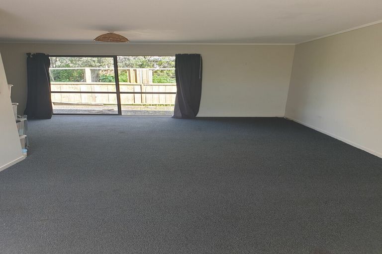 Photo of property in 50 Hillview Road, Waihi Beach, 3611