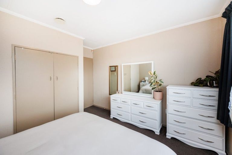 Photo of property in 36 Karamea Crescent, Kelvin Grove, Palmerston North, 4414