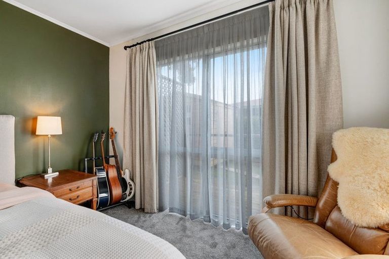 Photo of property in 71b Red Beach Road, Red Beach, 0932