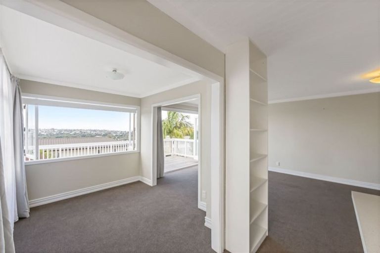 Photo of property in 75 Stanmore Bay Road, Stanmore Bay, Whangaparaoa, 0932