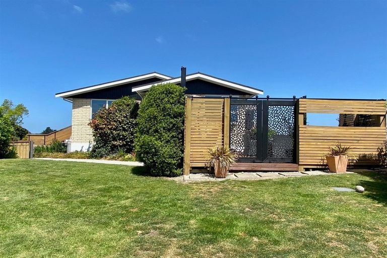 Photo of property in 17 Saint Andrew Place, Balclutha, 9230