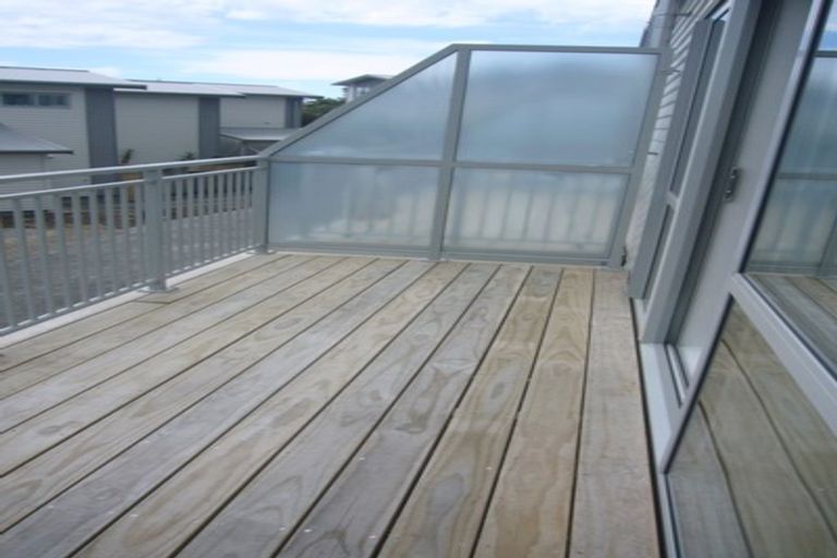 Photo of property in 1/15 Andersons Road, Oteha, Auckland, 0632