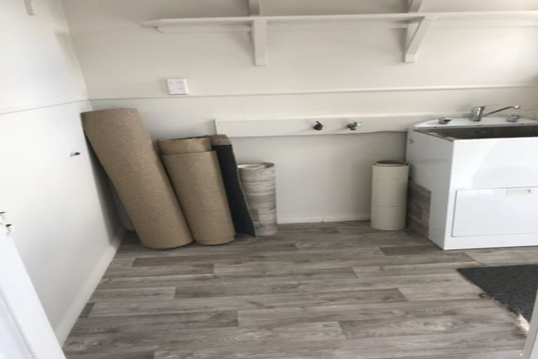 Photo of property in 12 Willis Street, Bader, Hamilton, 3206