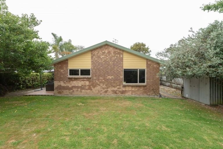 Photo of property in 215 Pukete Road, Pukete, Hamilton, 3200
