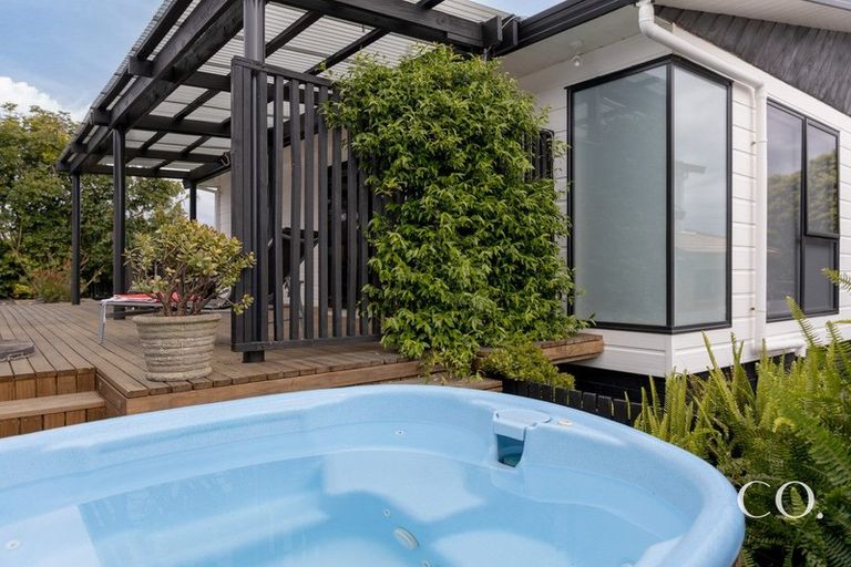 Photo of property in 310b Oceanbeach Road, Mount Maunganui, 3116
