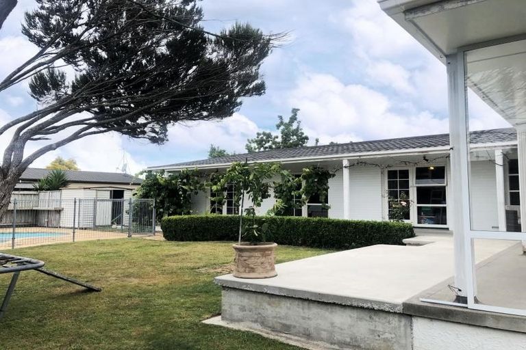 Photo of property in 15 Seamer Place, St Andrews, Hamilton, 3200