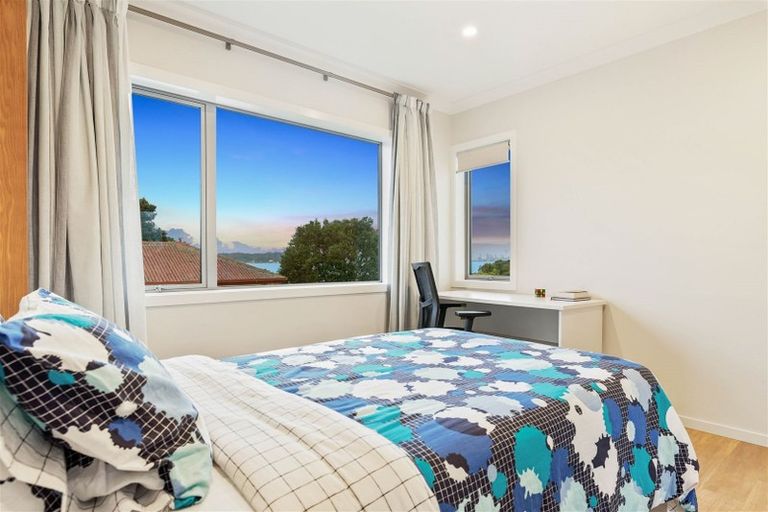 Photo of property in 22b Halyard Place, Te Atatu Peninsula, Auckland, 0610