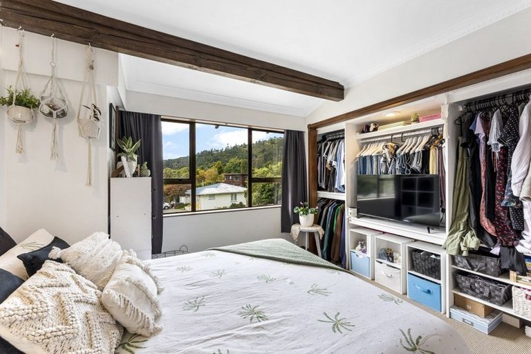 Photo of property in 21 Dalton Grove, Stokes Valley, Lower Hutt, 5019