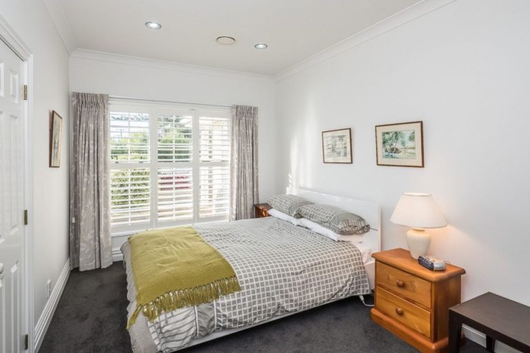 Photo of property in 1 Maple Lane, Waikanae, 5036