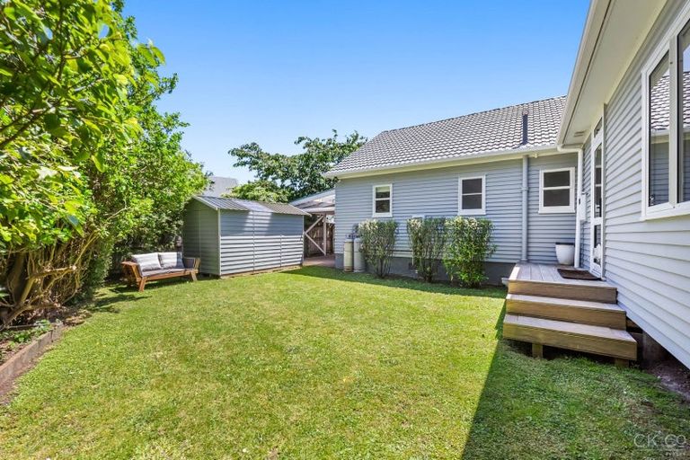 Photo of property in 77 Pilmuir Street, Hutt Central, Lower Hutt, 5010