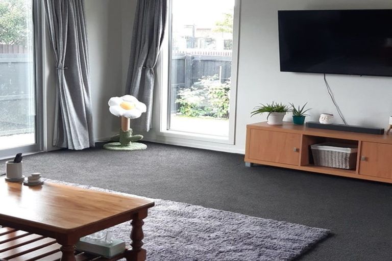 Photo of property in 1/89 Bassett Street, Burwood, Christchurch, 8083