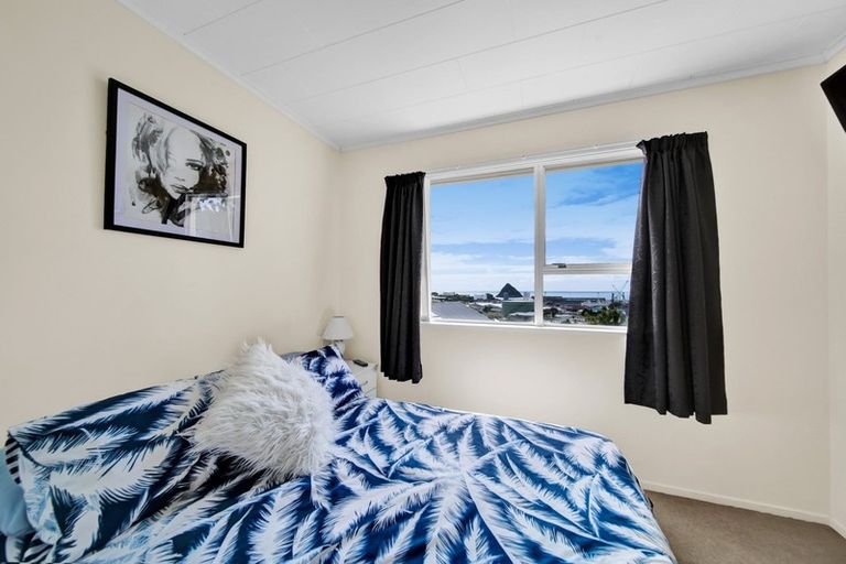 Photo of property in 57 Pioneer Road, Moturoa, New Plymouth, 4310