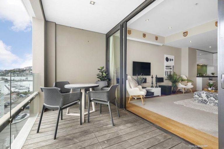 Photo of property in Chaffers Dock, 406/22 Herd Street, Te Aro, Wellington, 6011
