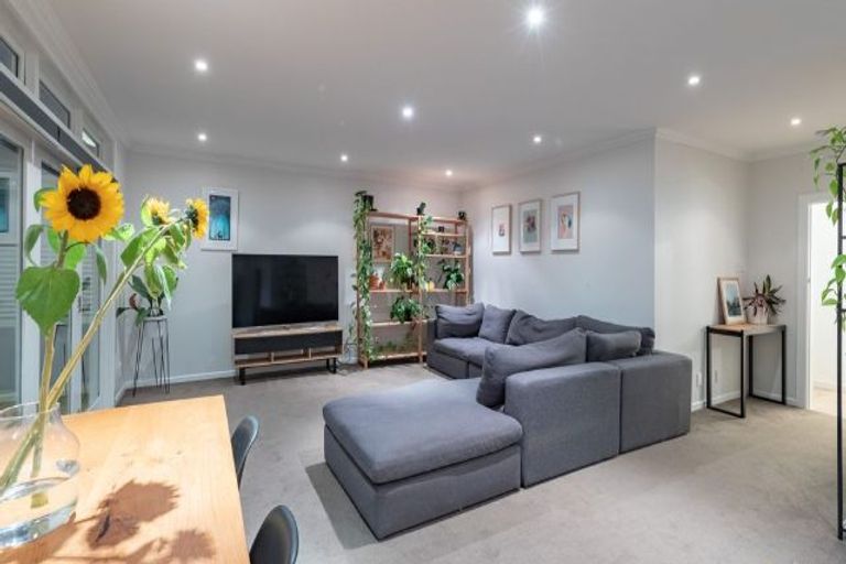 Photo of property in 30 Ross Street, Kilbirnie, Wellington, 6022