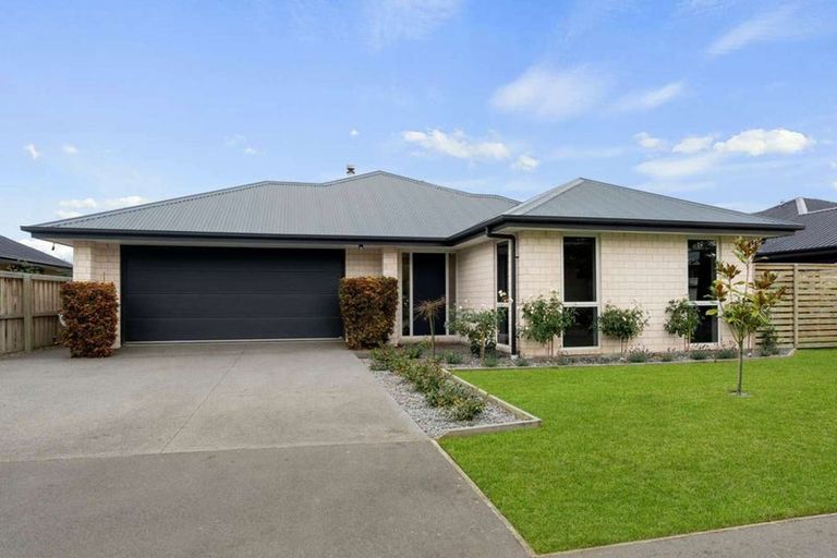 Photo of property in 17 Tiny Hill Drive, Rolleston, 7614