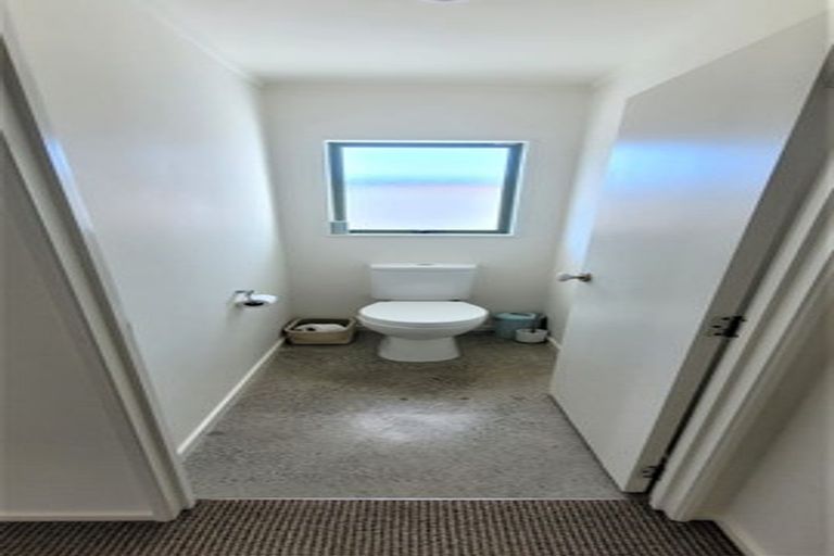 Photo of property in 28 Pacific View Road, Papamoa Beach, Papamoa, 3118