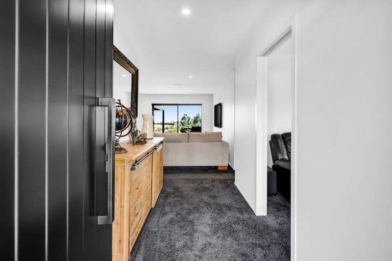 Photo of property in 90 Peters Road, Kaimiro, 4371