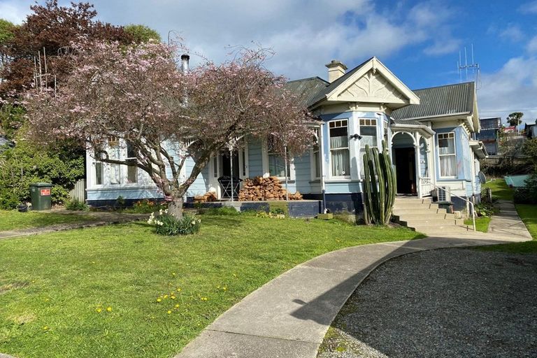 Photo of property in 52 Tees Street, South Hill, Oamaru, 9400