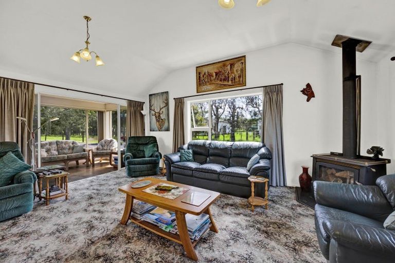 Photo of property in 51 Brown Road, Brixton, Waitara, 4382