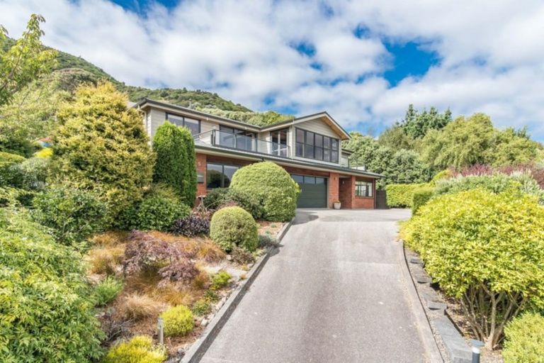 Photo of property in 53d Kotare Street, Waikanae, 5036