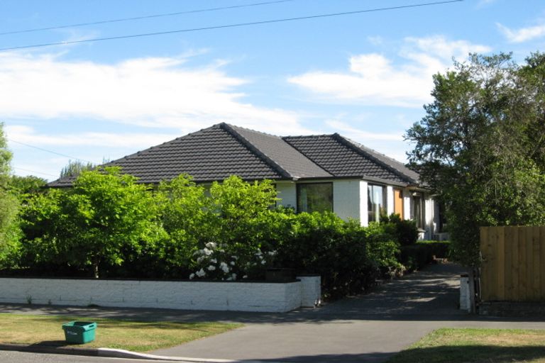 Photo of property in 3 Bevington Street, Avonhead, Christchurch, 8042