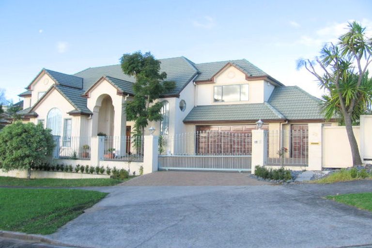 Photo of property in 23 Grammar School Road, Pakuranga, Auckland, 2010