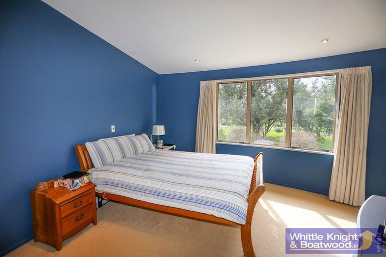 Photo of property in 6 Hogarth Lane, Burnside, Christchurch, 8053