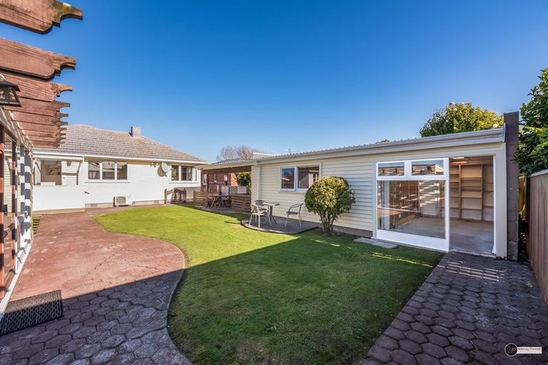 Photo of property in 22 Frederick Street, Avalon, Lower Hutt, 5011