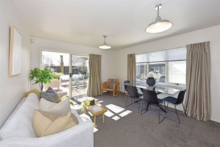 Photo of property in 1/3 Creyke Road, Ilam, Christchurch, 8041