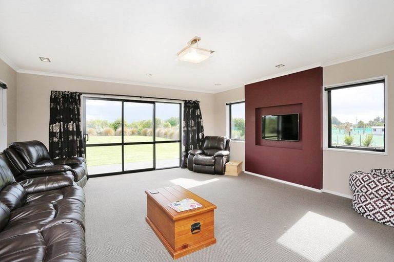 Photo of property in 111 Taiepa Road, Otatara, Invercargill, 9879