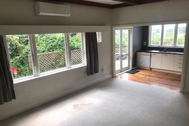 Photo of property in 3/44 Northland Road, Northland, Wellington, 6012