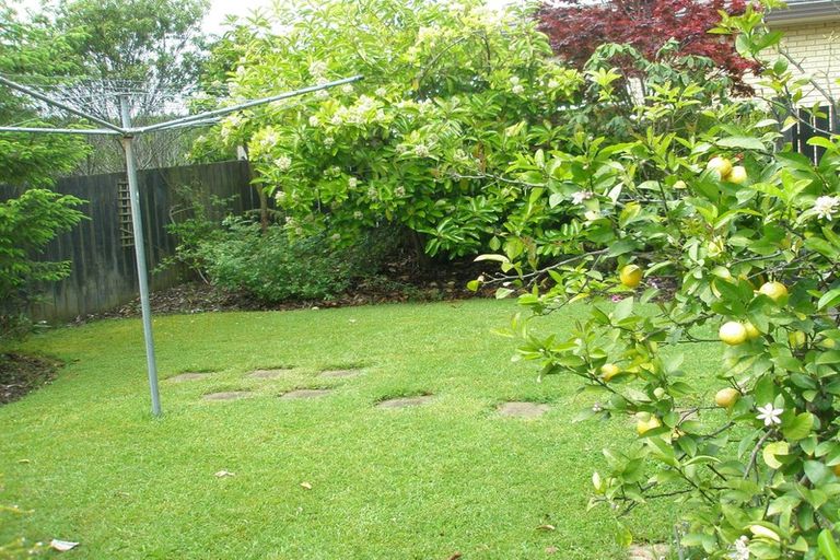 Photo of property in 2/98 Simmental Crescent, Somerville, Auckland, 2014