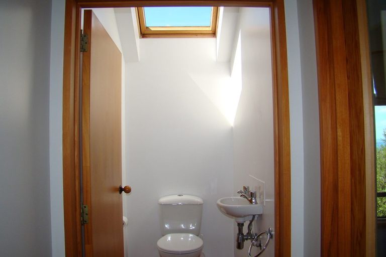 Photo of property in 143 Moncks Spur Road, Redcliffs, Christchurch, 8081