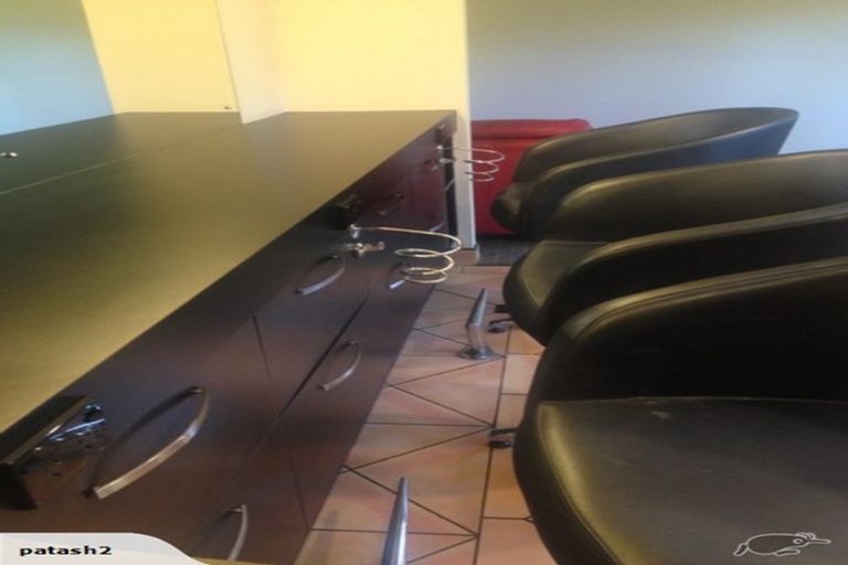 Photo of property in 302 Park Road, Hokowhitu, Palmerston North, 4410